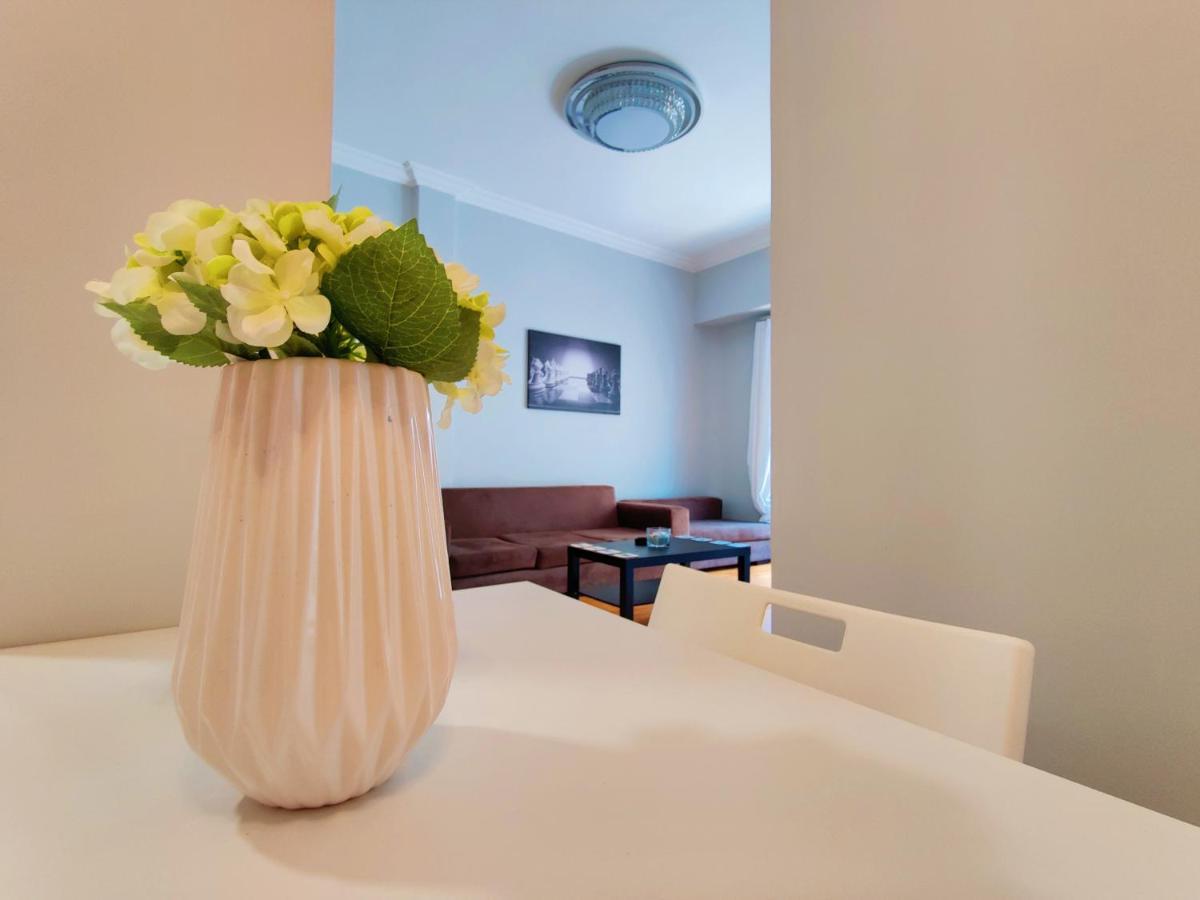 Wsd Brand Cozy 2Bd With Balcony Near Acropolis Lejlighed Athen Eksteriør billede